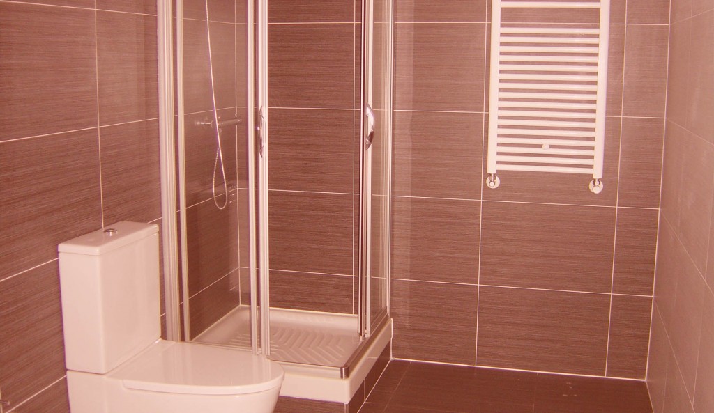 Canviar banyera per plat de dutxa